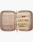 Fasteners and Spring Pockets to Keep Necklaces Separated and Untangled-Bagsmart