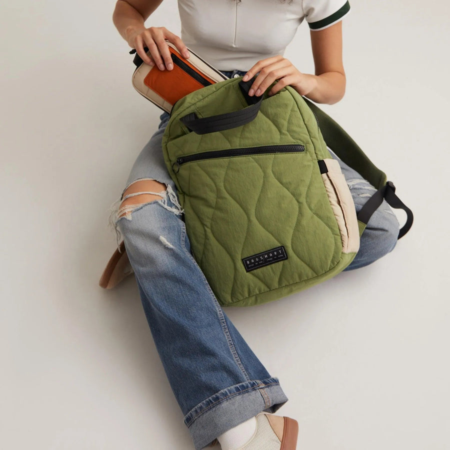 Vega 23L Featherlight Work Backpack - BAGSMART