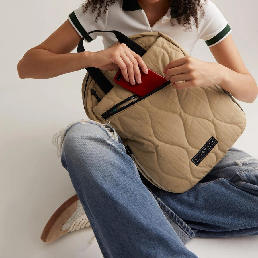 Vega 23L Featherlight Work Backpack - BAGSMART