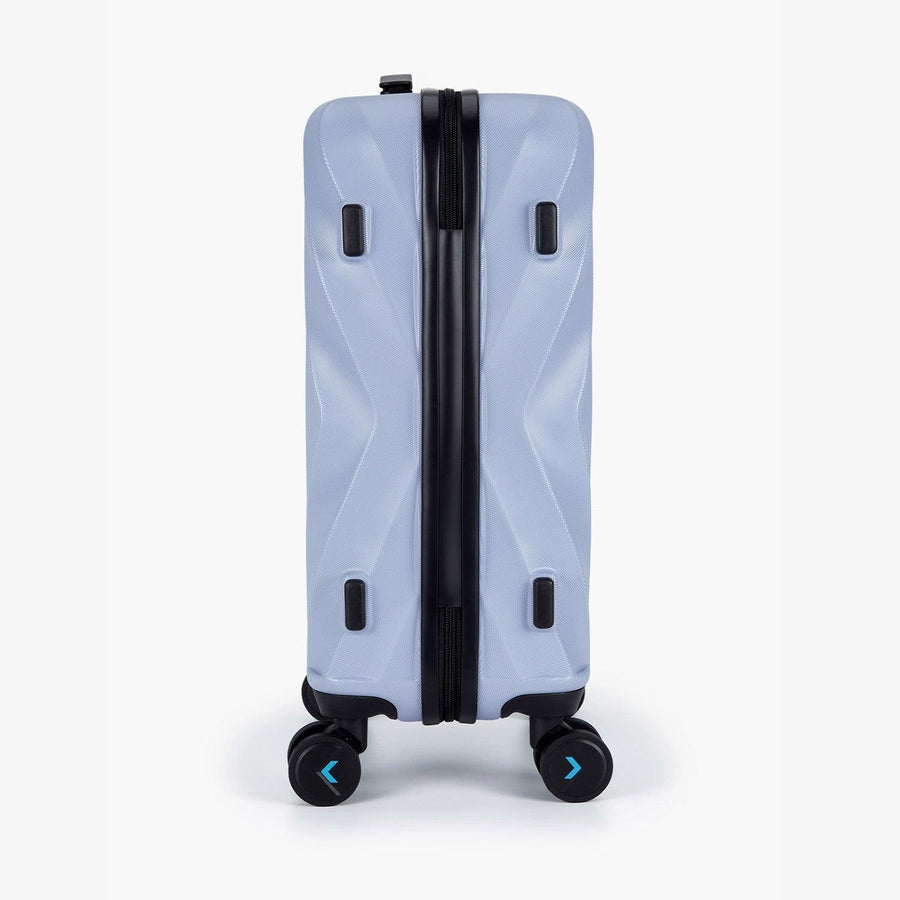Globetrotter 20" Hardside Rolling Carry-on Stylish Suitcase - BAGSMART