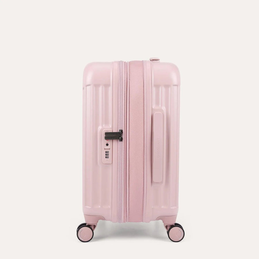 Odyssey 20 Inch Airline Approved Hardside Spinner Suitcase - BAGSMART