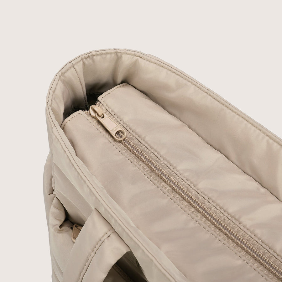 BagSmart 20L Bag Puffy Tote con compartimento para computadora portátil de 15.6 "