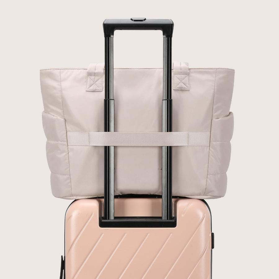 BagSmart 20L Bag Puffy Tote con compartimento para computadora portátil de 15.6 "