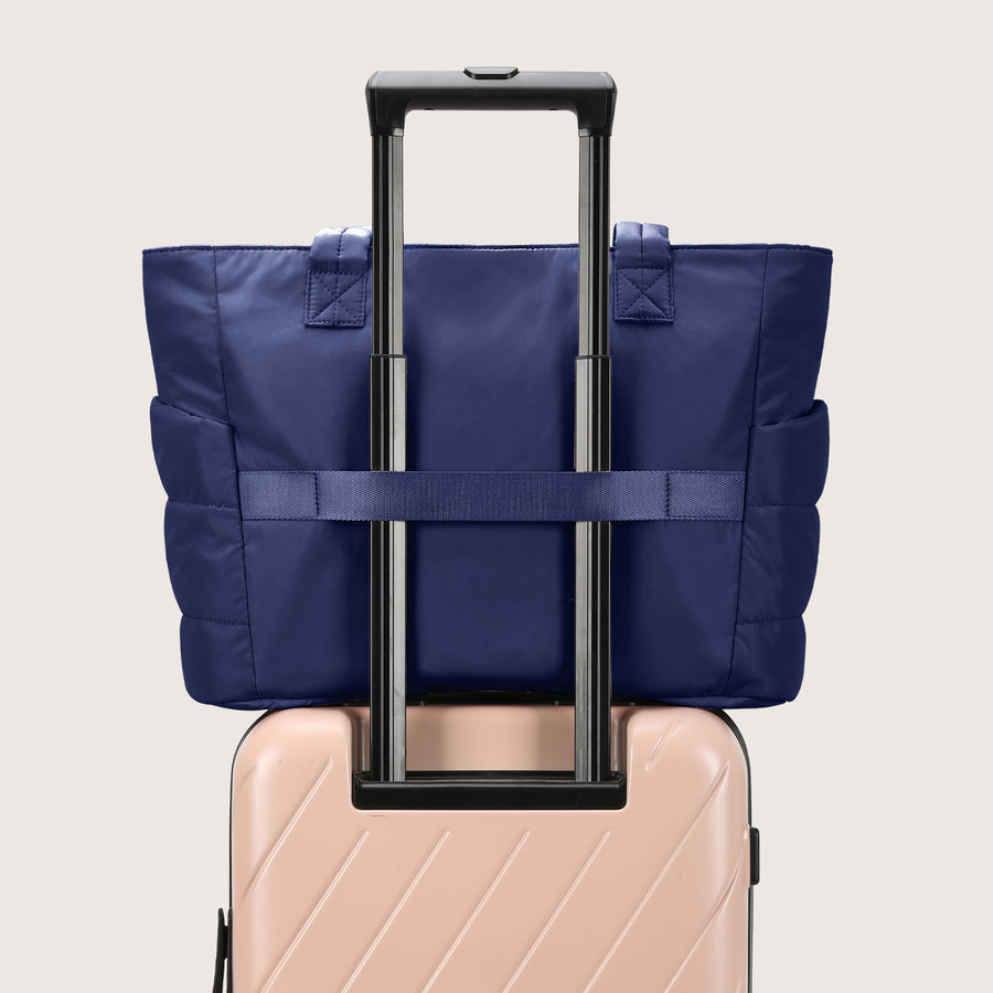 BagSmart 20L Bag Puffy Tote con compartimento para computadora portátil de 15.6 "