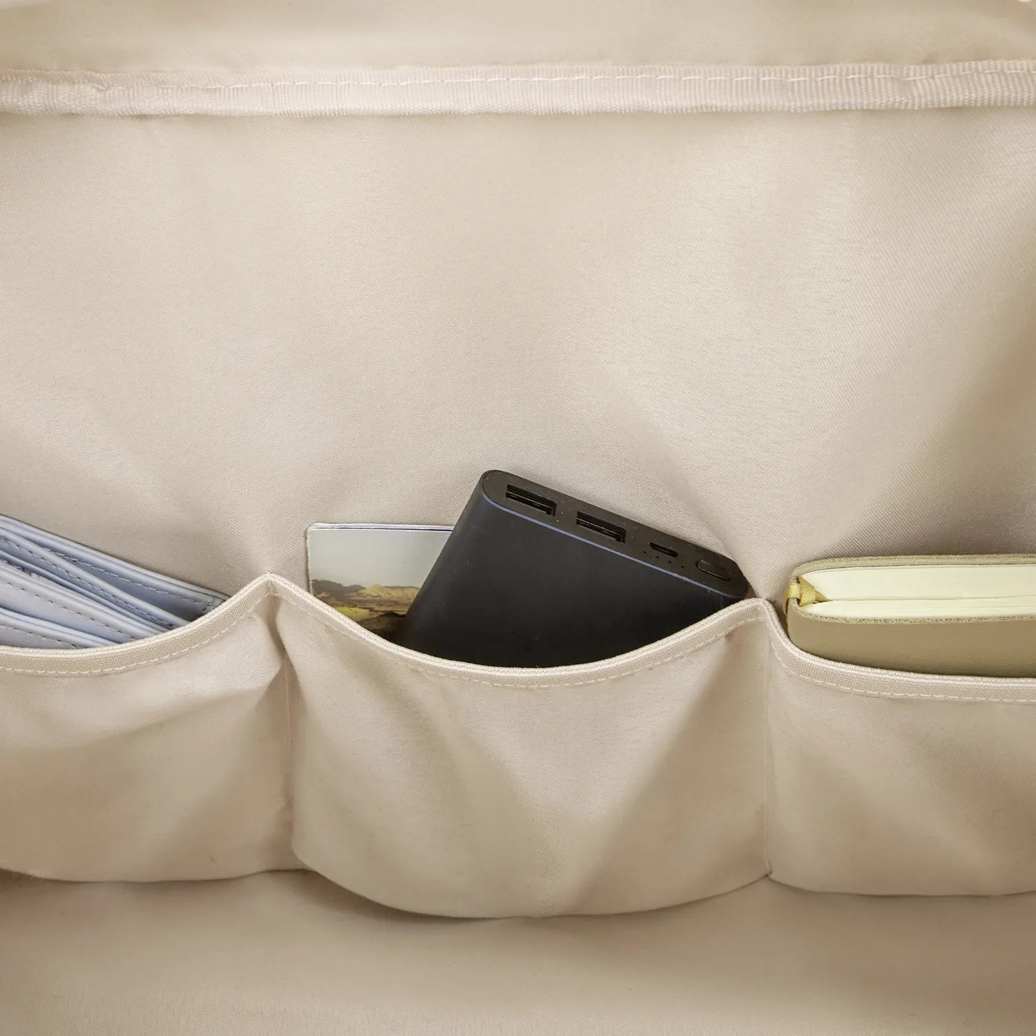 Gepolsterte, wasserabweisende Sport- und Reisetasche