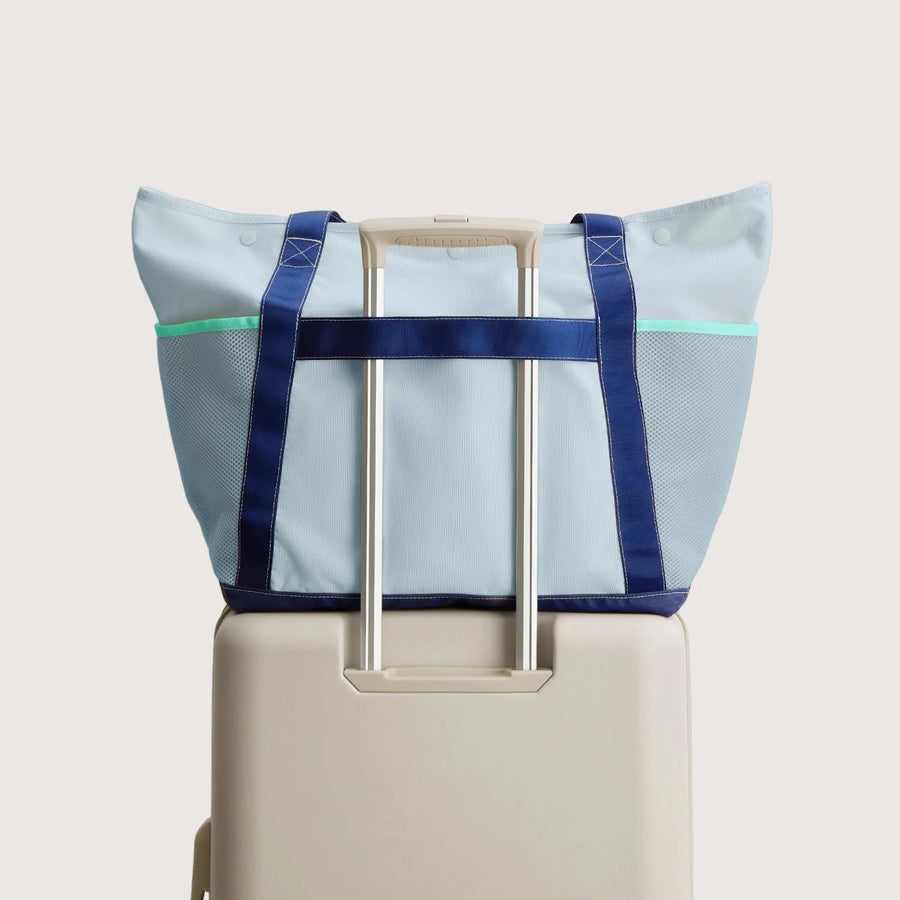 Coast 40L Tote BAGSMART