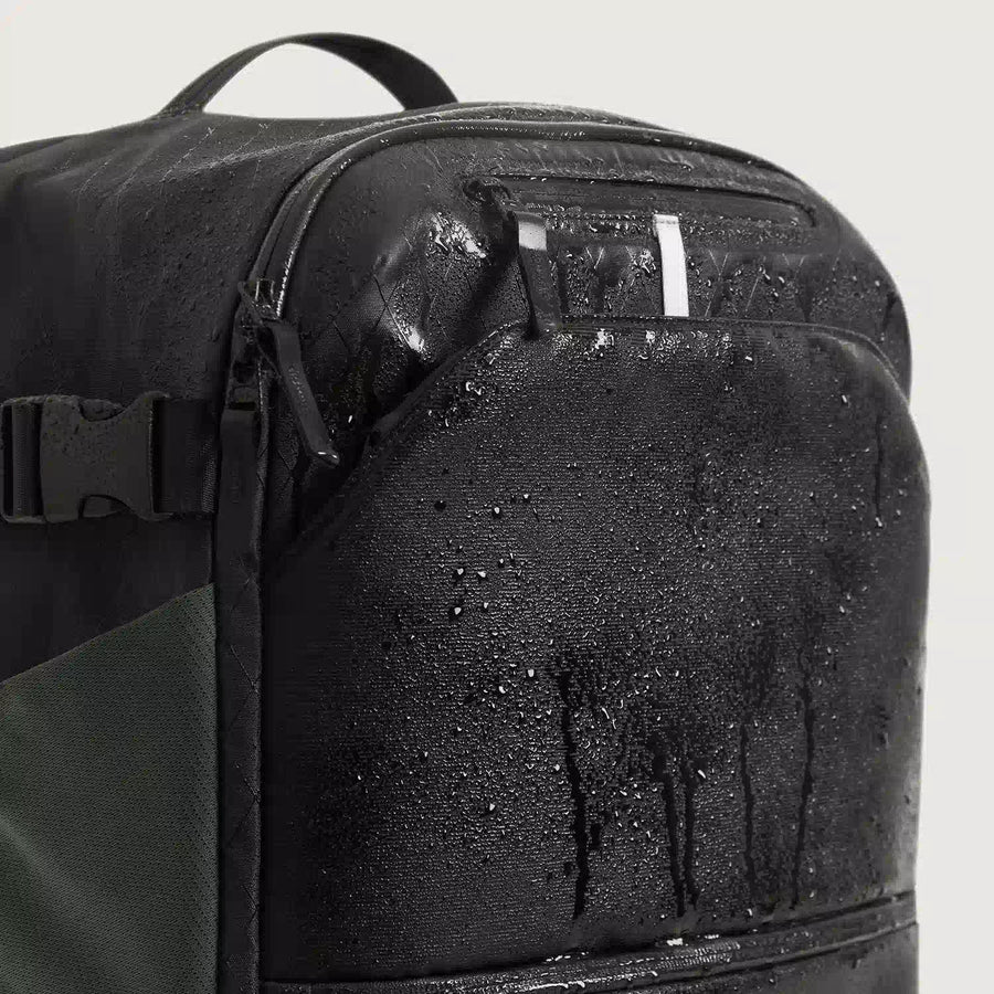 Kompakter 40-Liter-Reiserucksack