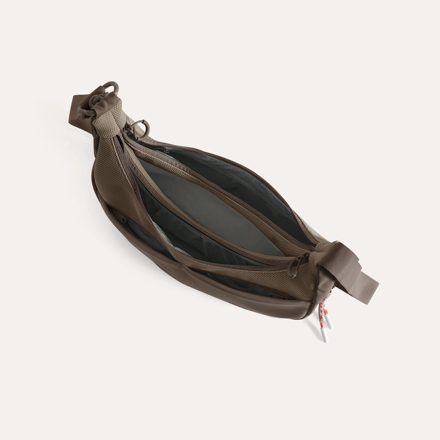 REIKI Hobo Schultertasche