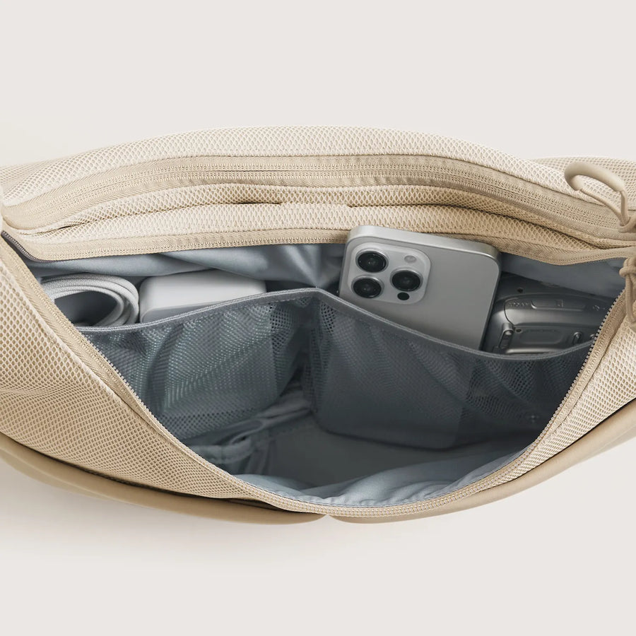 REIKI Hobo Schultertasche