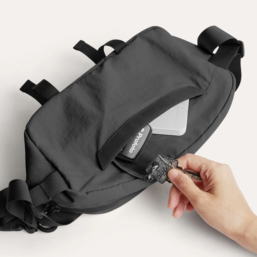 Soar 6L Kamera-Schultertasche mit Stativhalterung 