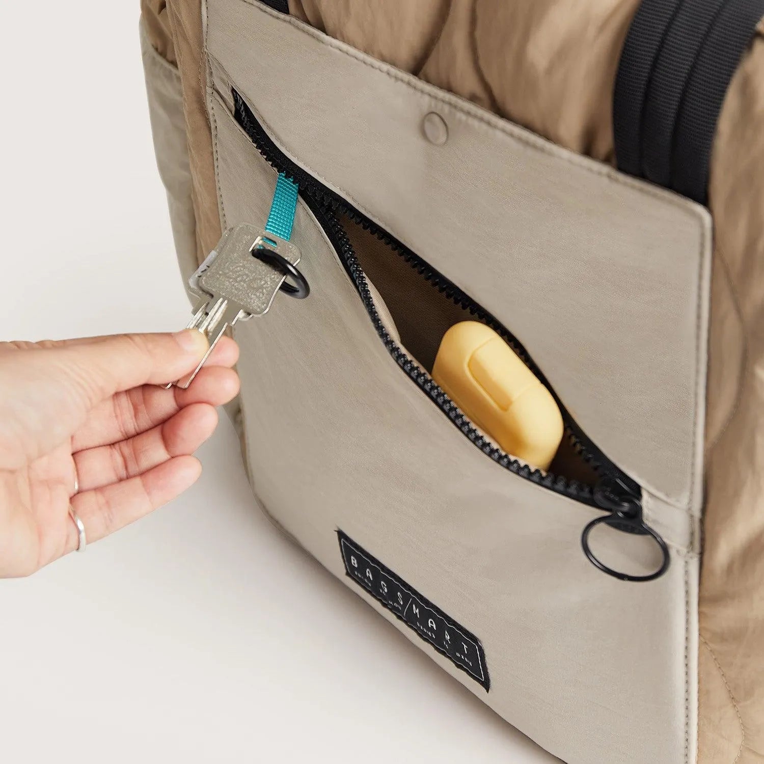 Paz 23L Tote