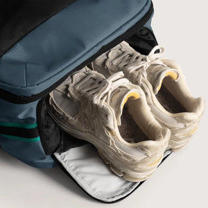 Blast_40L_travel_backpack-in-navy-blue_58a7a39e-2656-48ec-a51f-ed693432842e